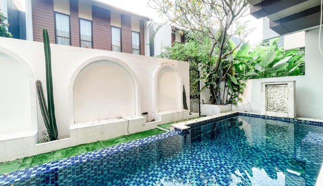 Treevilla 3 Bedroom Home with Private Pool in Jagakarsa South Jakarta in Jakarta
