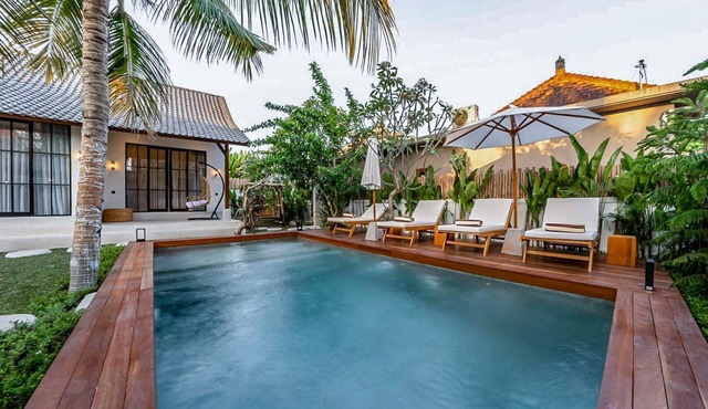Ubud Villa - Two Bedroom Villa, Sleeps 4 in Bali Ubud