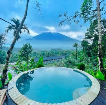 Vaylura Bali Bamboo House in Sidemen