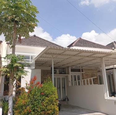VIKA Villa Kayana Kota Batu in Karangploso