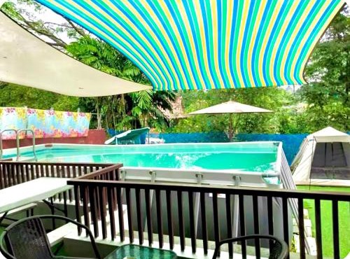 Vila Vimallahills 3bedroom plus 1bedroom dan Tendacamping, Privatepool, ayunan, bbq Bebas jam cekin, cekout sesuai jam cekin 24jam in Gadok 1