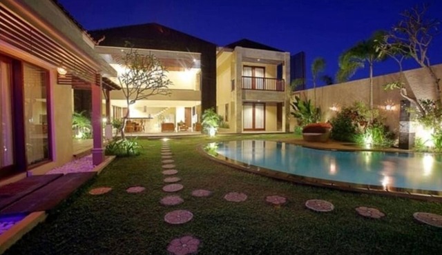 Villa A luxury 5 BR villa Kuta, Bali in Kuta