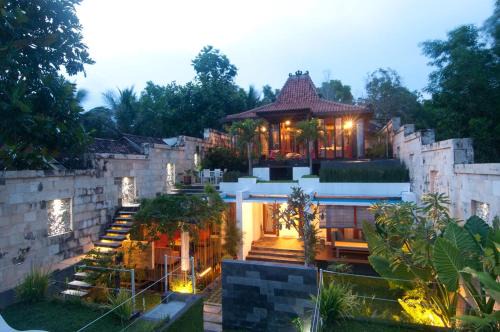 Villa Alcheringa Yogyakarta in Yogyakarta