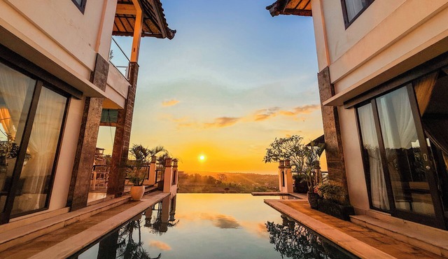 Villa Amanie - Modern Balinese Luxury with Spectacular Views in Balangan
