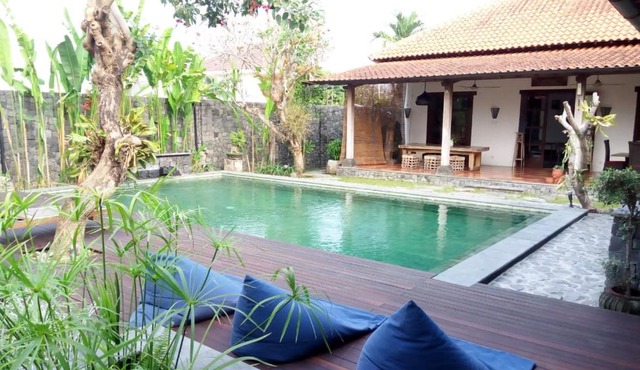 Villa Aquin in Solo