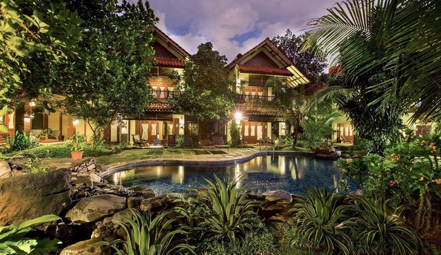 Villa bernuansa taman yang asri in Yogyakarta