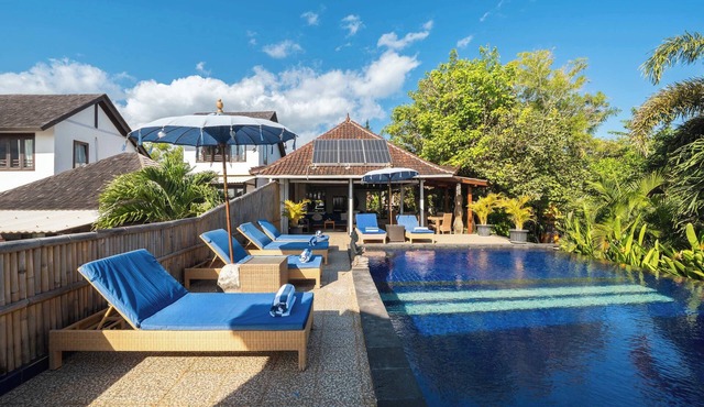 Villa Cahaya - 5 Bedroom Villa in Nusa Ceningan