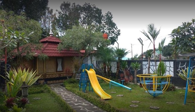 VILLA CAHAYA LESTARI in Panundaan