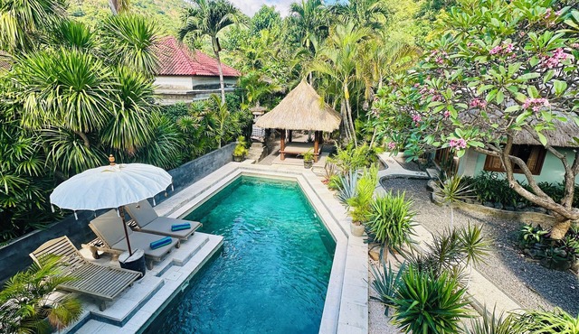 Villa del Mar, Amed, Bali, Traditional Seaside Balinese 3-bedroom Villa in Amed in Karangasem