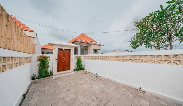 VILLA GADANG 2- bedroom with private pool in Kuta Utara