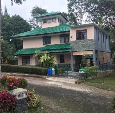 Villa Green Fresh - Bumi Ciherang - Cipanas in Cianjur