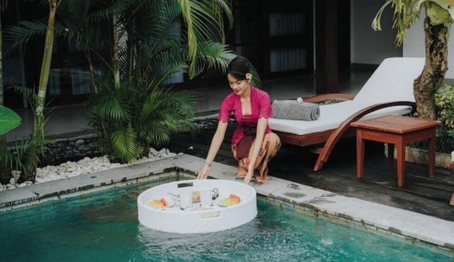 Villa Haja 2BR+2.5BA+Pool Penestanan W/Breakfast in Bali