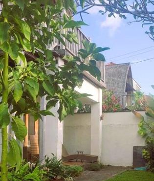 Villa Kenken - 2 Bedrooms villa close to Keramas Surfing Beach in Keramas