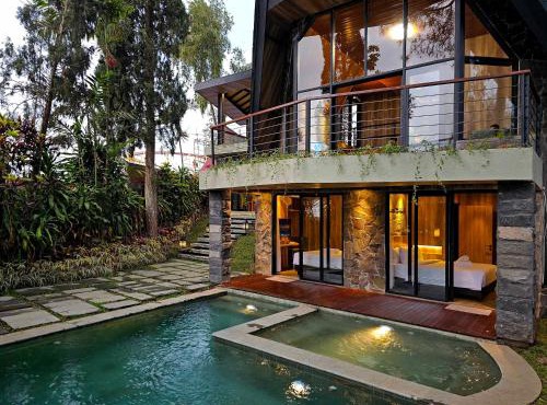 Villa Klub Bunga - by The Batu Hotel Batu Malang in Batu