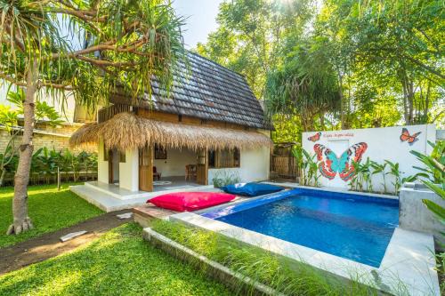 Villa Kupu-Kupu, private pool & lush garden in Gili Islands