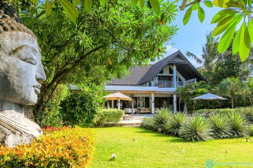 Villa Mahkai - Family and friends Estate! in Tegallengah