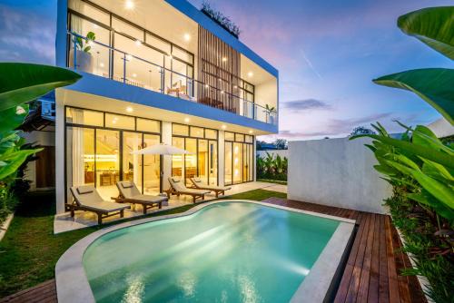 Villa Omnia Oasis Two Bedroom Garden Villa in Tumbak Bayuh