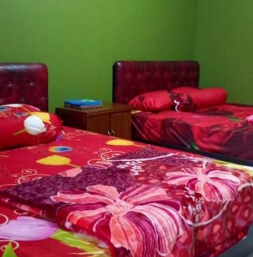 Villa samara 2 homestay Tawangmangu in Tawangmangu