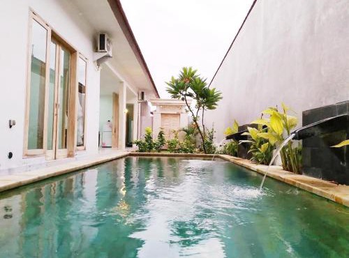 Villa Santika in Banjar
