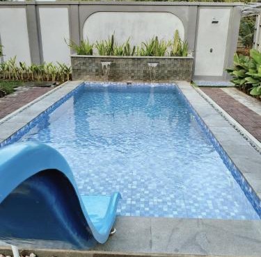 Villa Unik Private Pool Pandaan in Palang