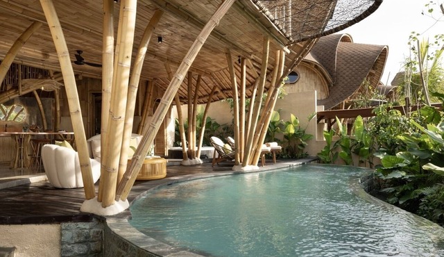 Warm 1-Bedroom Bamboo Villa in Ubud with Private Pool in Bali