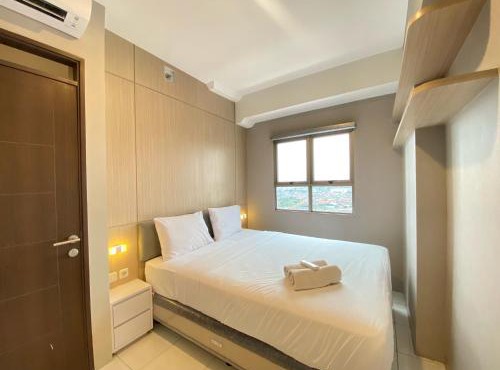 Well Furnished and Private 2BR Mekarwangi Square Cibaduyut Apartment By Travelio in Bandung