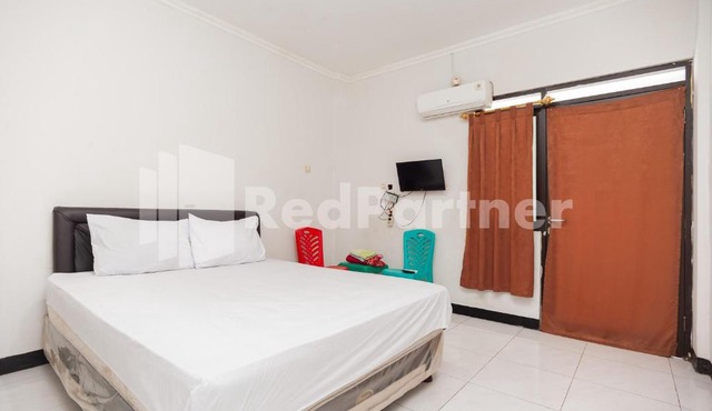 Wisma Juanda Bogor Mitra RedDoorz in Bogor