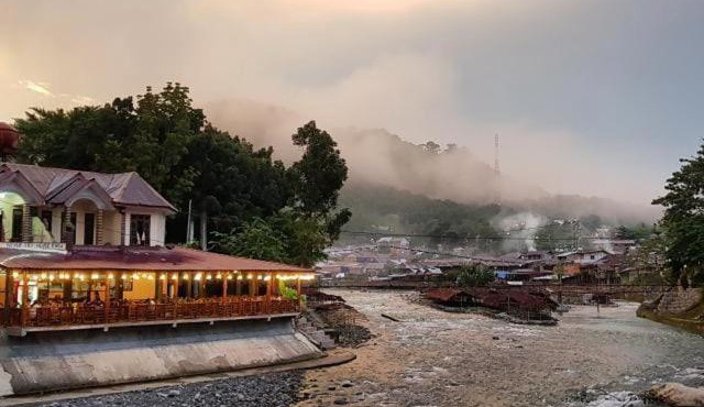 Wisma Leuser Sibayak & Jungle Trekking in Bukit Lawang