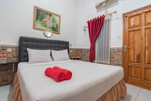 Wisma Vandera Syariah Garut Mitra RedDoorz in Garut