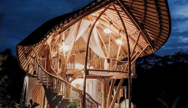 Wiwaka Big Leaf 1-bedroom lodge Bamboo in delightful Bali in Bali
