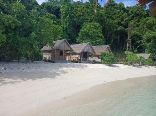 Yendebabo Homestay in Friwin