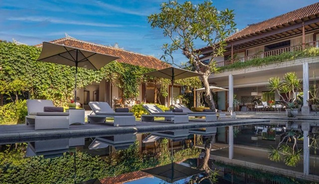 You Will Love This Authentic 5 Star Villa, Fully Staffed and Private Chef, Bali Villa 2124 in Bali
