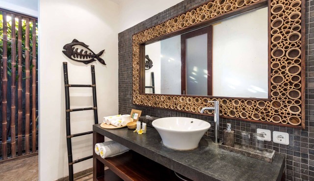 You will Love This Luxury 1 Bedroom Holiday Villa in Seminyak with Private Pool, Villa Bali 2011 in Bali