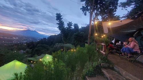 ZOYA HILLS in Pondok Cipaseban