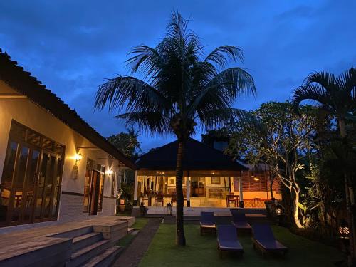 Agung Village 