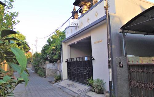Anantaya 