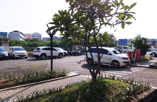 Best Price Green Pramuka Apartment in Central Jakarta
