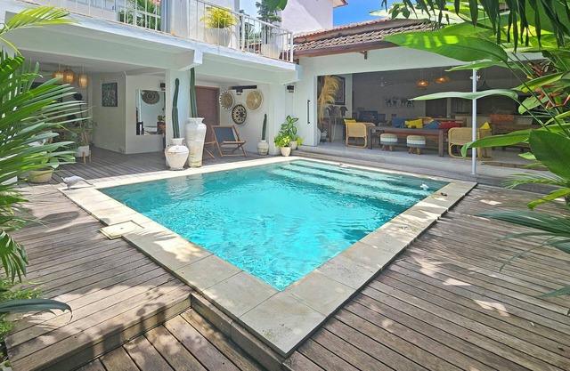 CHARMING VILLA JAVANEE IN CANGGU 15 MIN FROM BEACH in Canggu