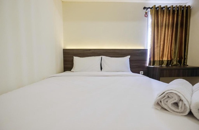 Comfy 2BR at Green Lake Sunter Apartment By Travelio in Jakarta