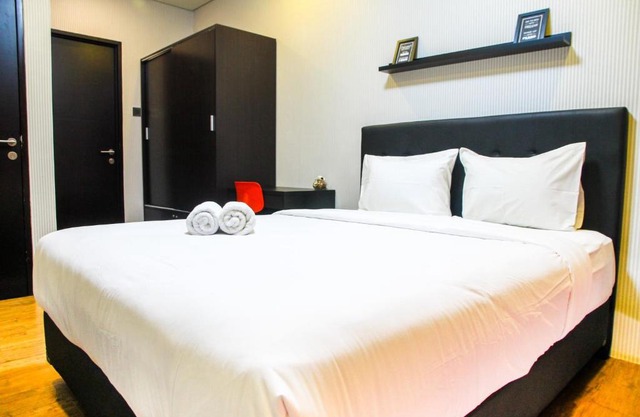 Exclusive 2BR Lexington Apartment near Pondok Indah By Travelio in Jakarta