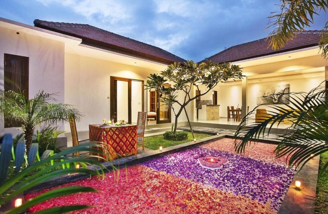 Kubu Manggala Villas Seminyak 