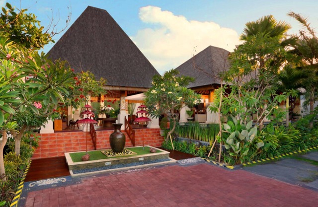 One Bedroom Villa, Private Pool, 5 minutes drive from the heart of Seminyak in Seminyak