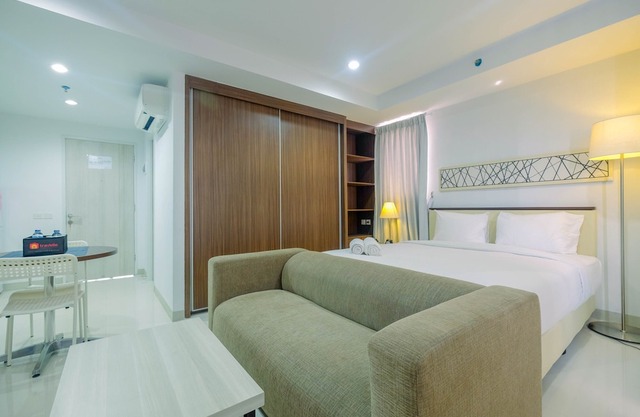 Trendy and Spacious Studio Azalea Suites Apartment in Pasirsari