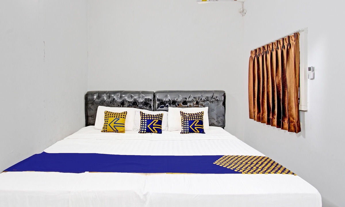 Kudus Hotel | OYO Life 91523 Kenari Guesthouse