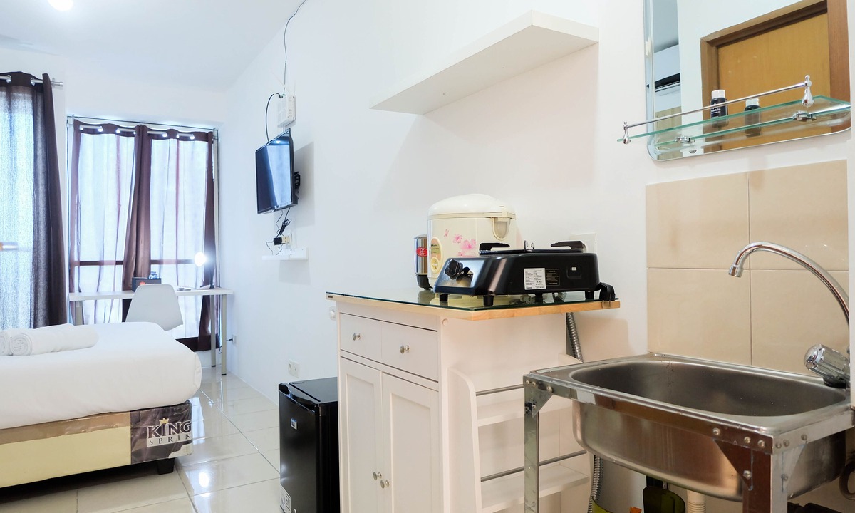 Kayu Putih Apartment | Studio near Bella Terra Mall at Tifolia Apartment