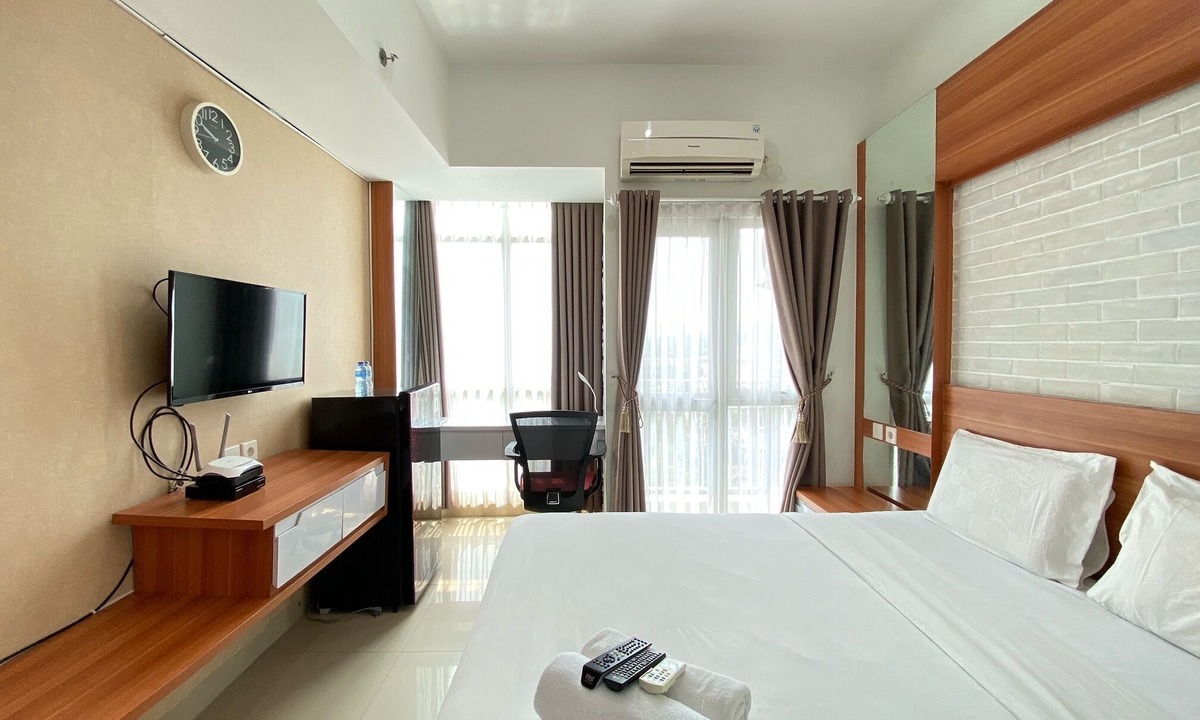 Hegarmanah Apartment | Monochrome Studio Room At Taman Melati Jatinangor Apartment