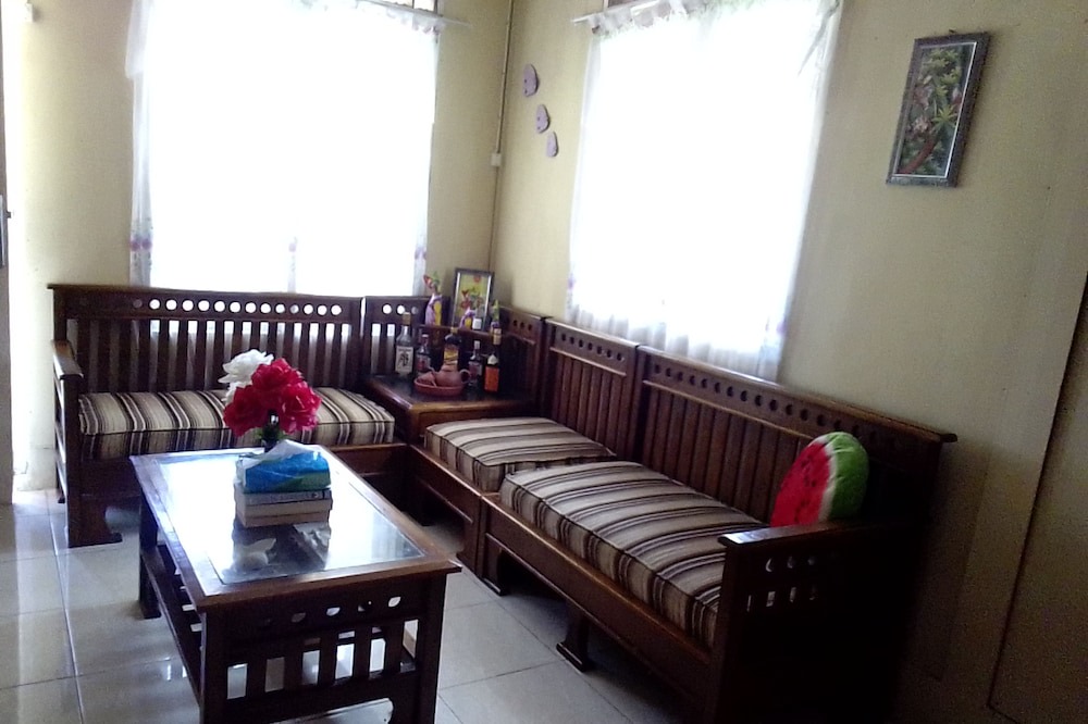 Sinabang House | Simeulue Surf Guest House