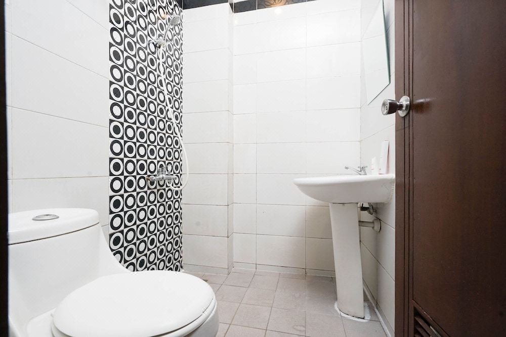 Photo of Bathroom in Sukajadi