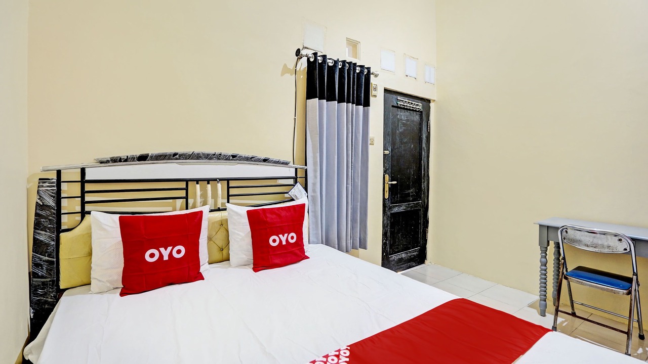Photo of Bedroom in Lamongan