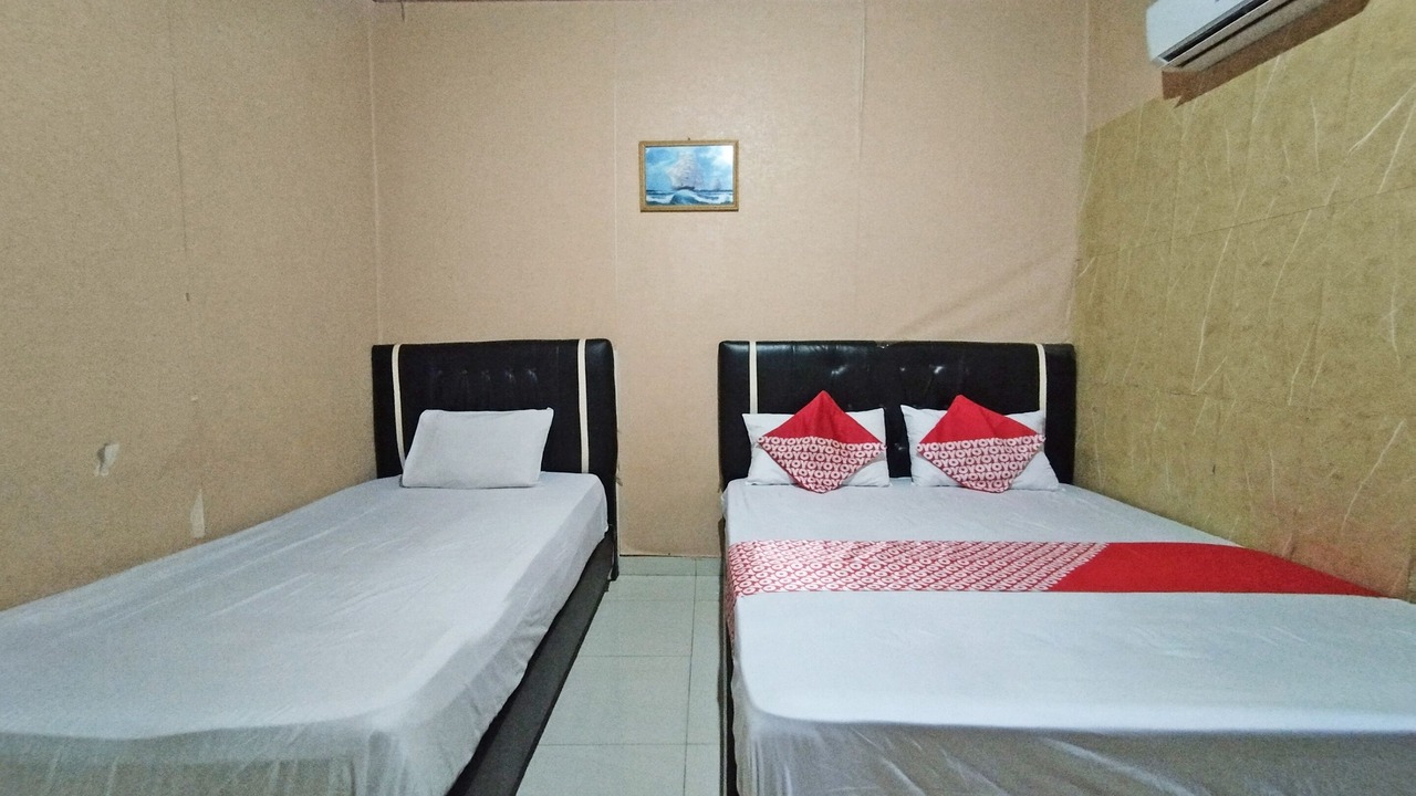 Photo of Bedroom in Kuala Tungkal